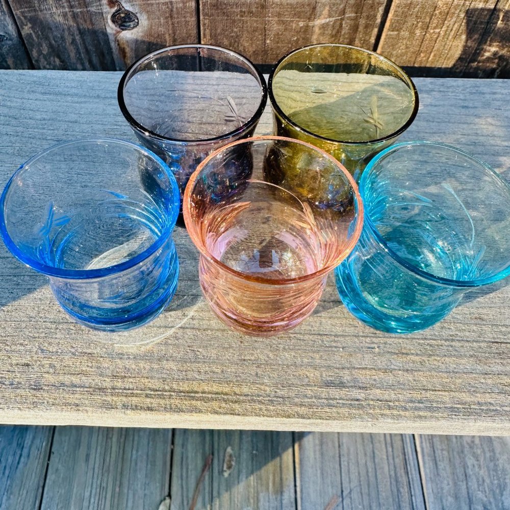 Mid-Century Bohemian Etched Dragonfly Glasses Cordial Liquer Set Of 5 - Picture 6 of 11